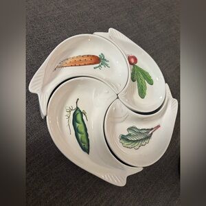 Vintage Fish 🐟 Shaped Divided Server 🥕 Spring Garden Vegetable Plate 🫛 Whimsical